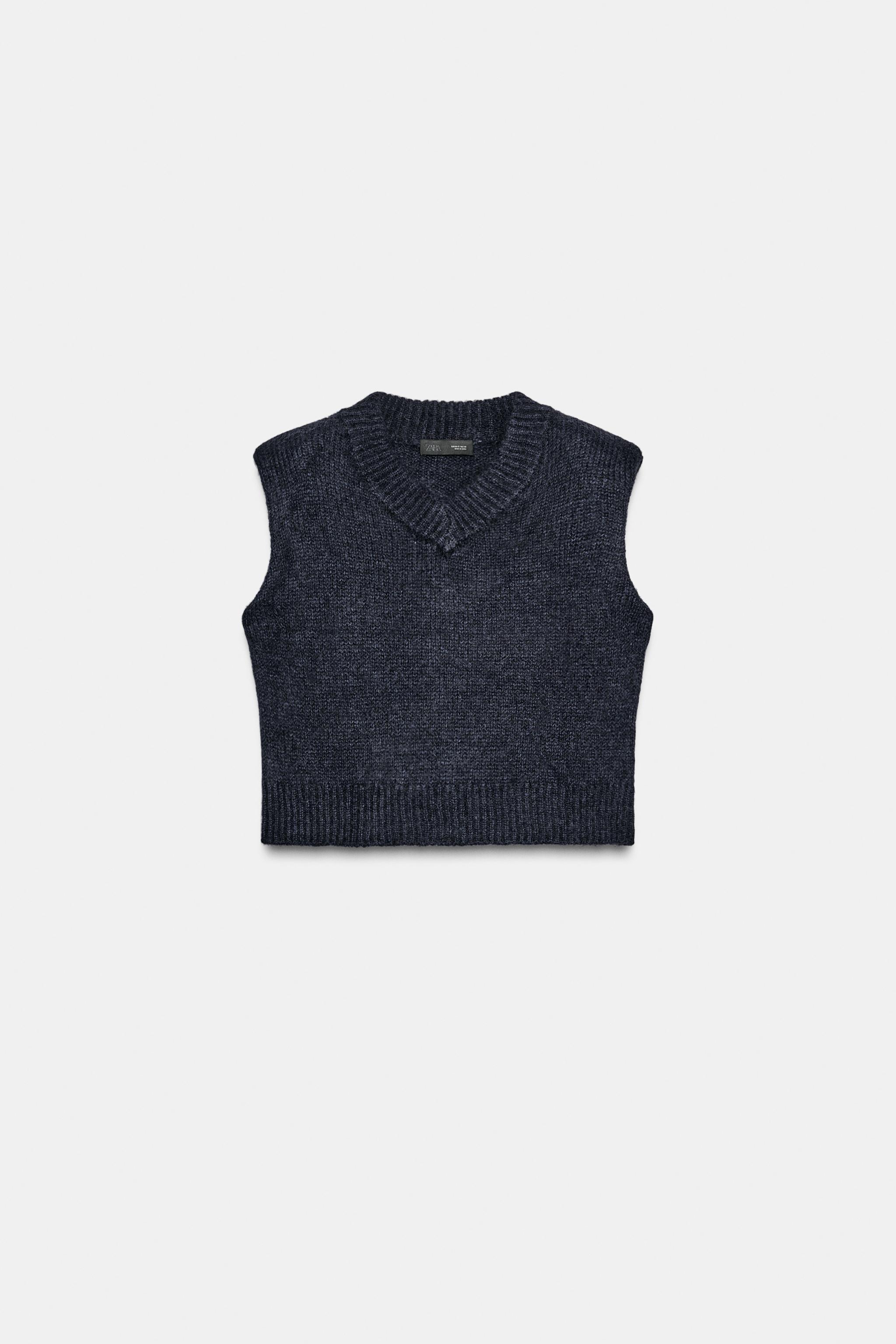 WOOL AND ALPACA SHOULDER PAD VEST